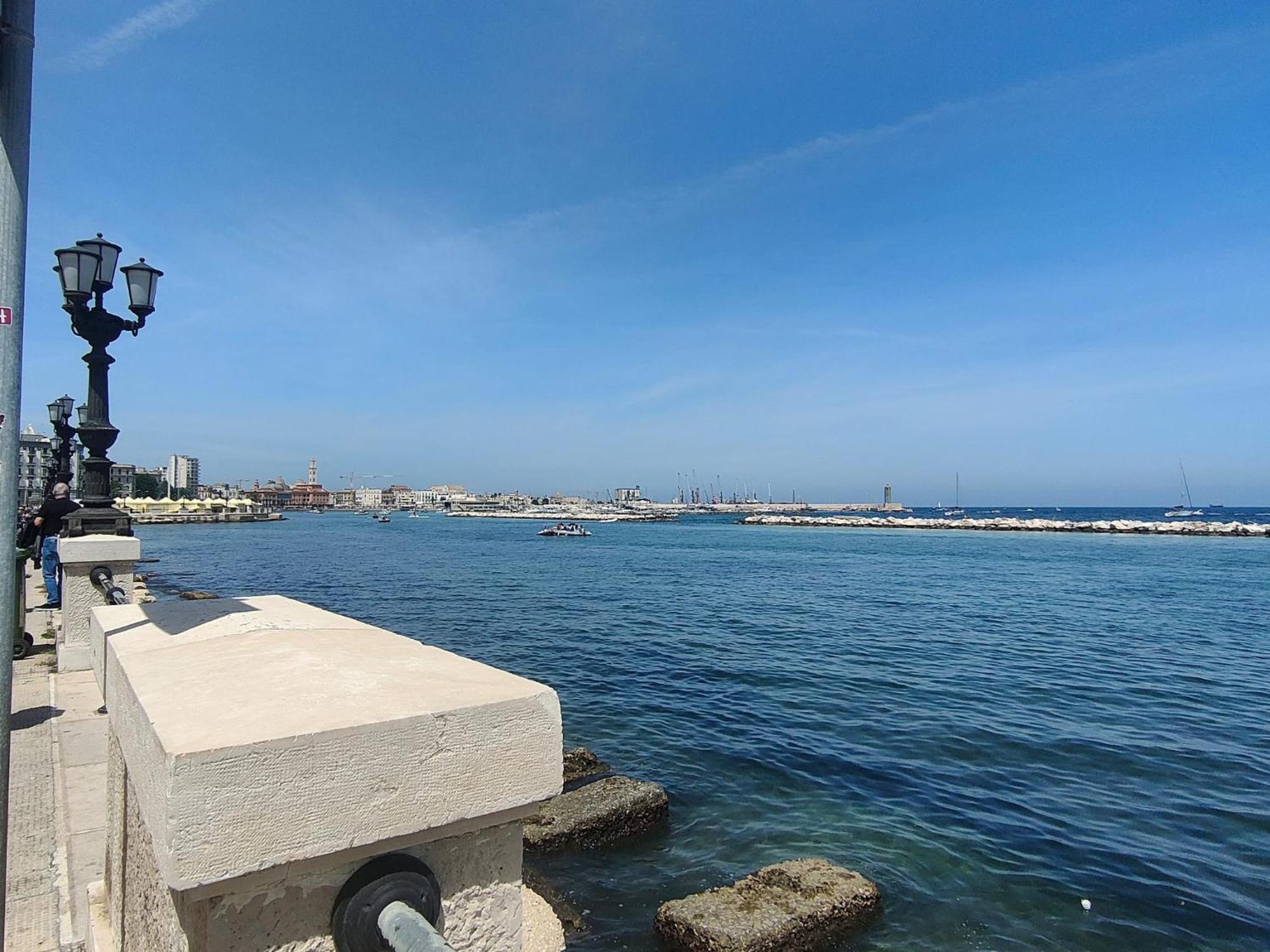 Casa Vacanze Volare Mare Fuori Барі Екстер'єр фото